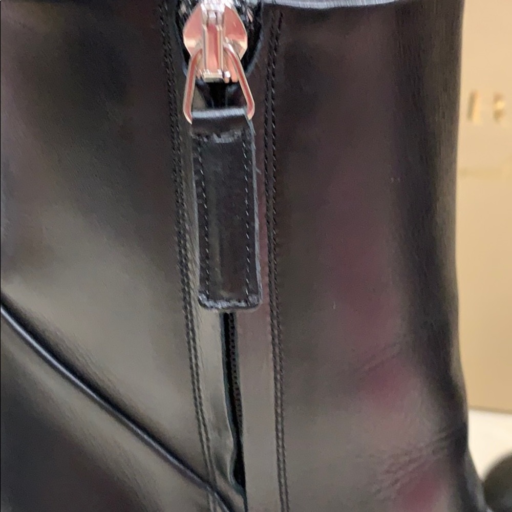 BURBERRY LONDON RUNWAY EXTENSION BRABANT BOOTS IN LUXURY BLACK LEATHER - Picture 7 of 9